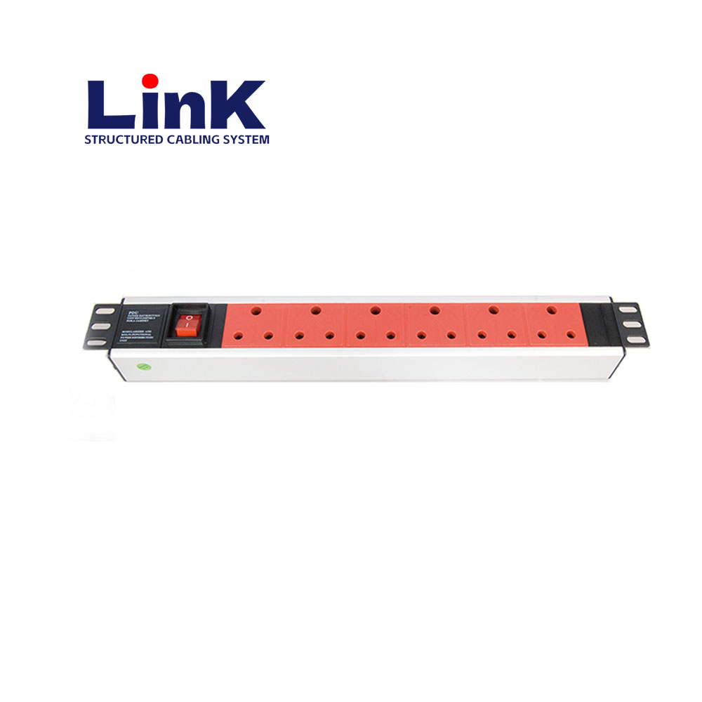 منافذ شبكة مُدارة ذات 8 منافذ PDU مع SNMP و Telnet Dustproof PDU